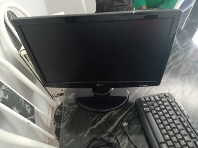 Kit Monitor LG + Teclado + Mouse + Cabos ? Funcionando Perfeitamente