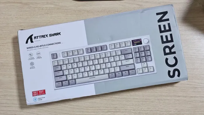 Teclado Mecânico Gamer ATTACK SHARK K86 - 75% RGB I Tela TFT Hot-Swap Tri-Mode