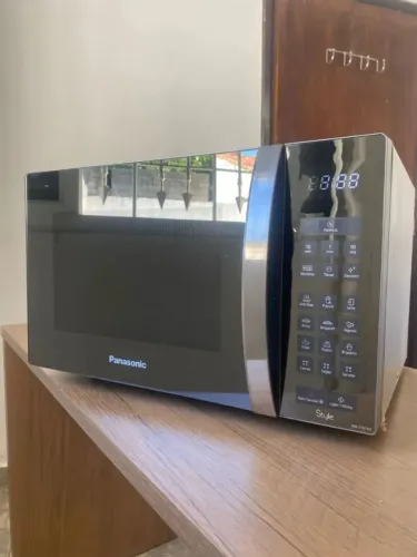 PANASONIC 30L MUITO BEM CONSERVADO REVENDO TODO OK