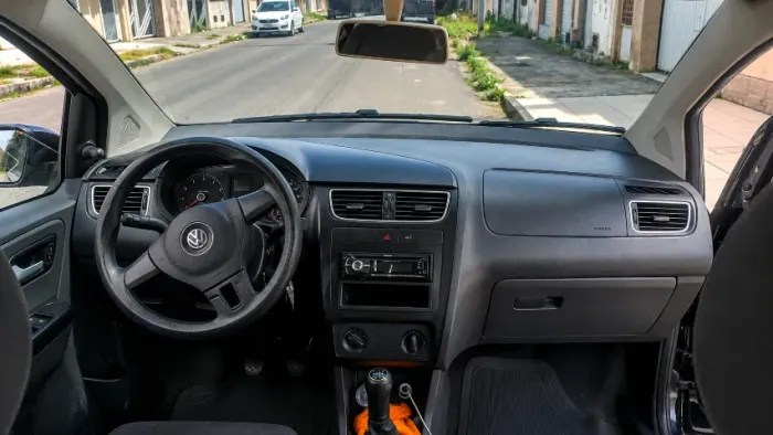 Volkswagen Fox 1.0 MI Total Flex 8V 5P 2013