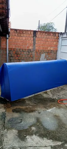 Toldo em ótimas condições 4,10 cm X 1,30 cm 