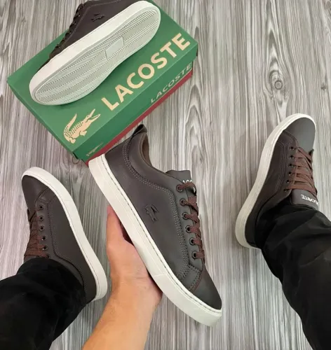 Lacoste <br>Disponível TAM 39 <br><br>58$