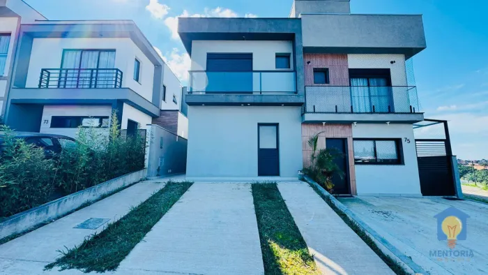 Casa com 3 dormitórios à venda, 123 m² por R$ 1.099.000,00 - Granja Viana - The Square Vil