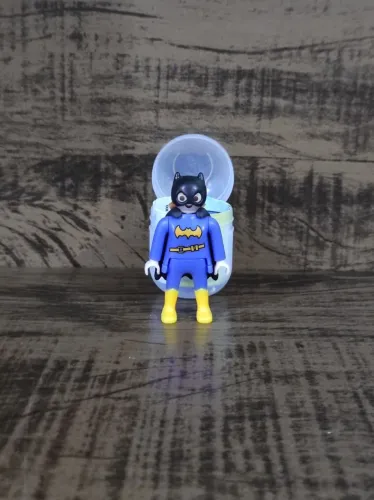Batgirl DC Kinder ovo