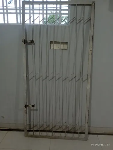 Portão de ferro 