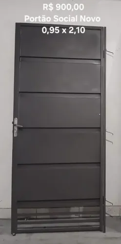 Portão Social 210cm altura por 95cm