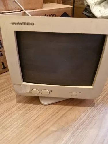 CRT de 9 polegadas da marca Waytec, RARIDADE TECNOLÓGICA.