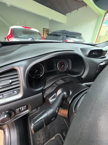 Jeep Renegade Sport T270 1.3 TB 4X2 Flex Aut. 2023