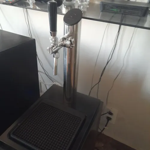 Torre de chopp electrolux 