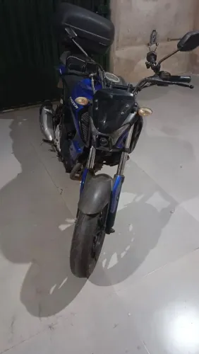 Moto Fz15