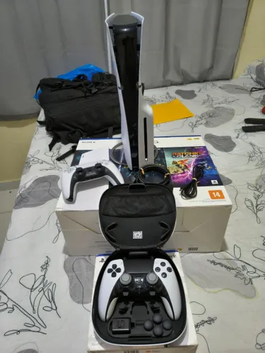 PlayStation 5 Slim Disk e Controle Sony Dualsense Edge