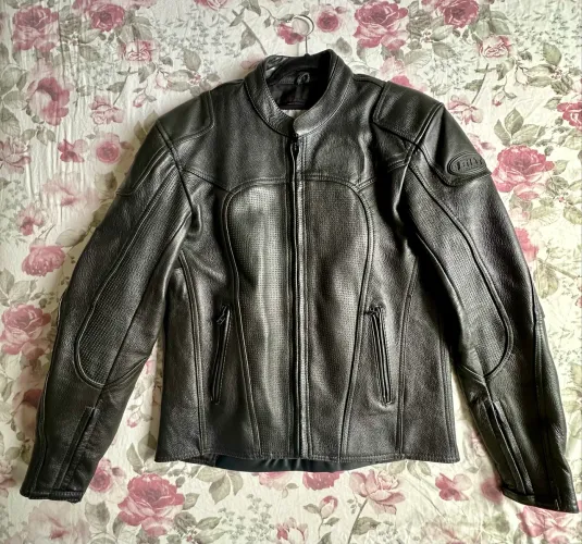 Jaqueta de Couro legítimo motoqueiro marca - Bilt 