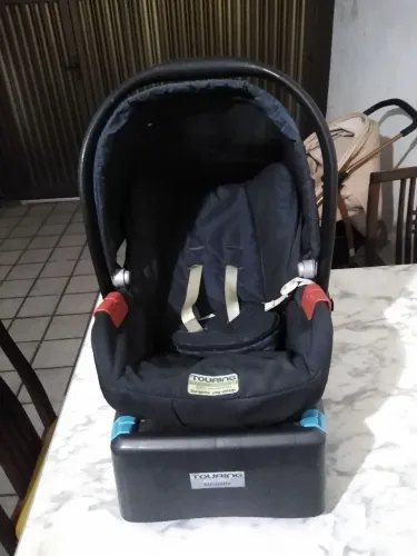 Cadeirinha de bebê p/ Carro