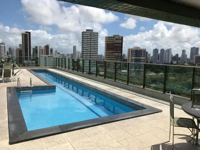 Apartamento na Jaqueira 1 quarto 1 vaga de frente pra praça da Jaqueira