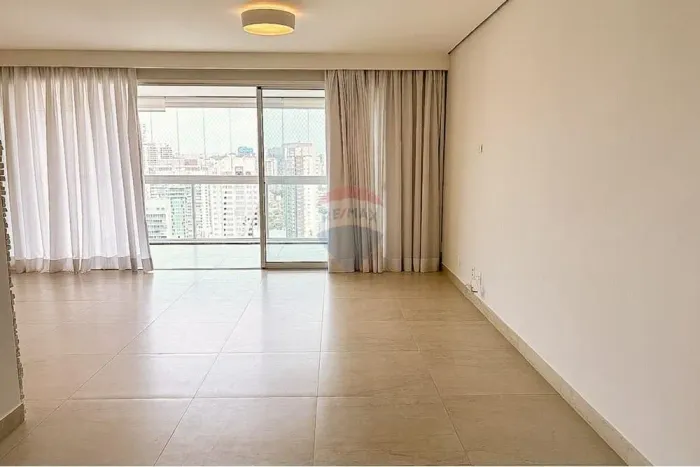 Apartamento com 4 quartos no Campo Belo com 4 Vagas e Vistas Espetaculares!
