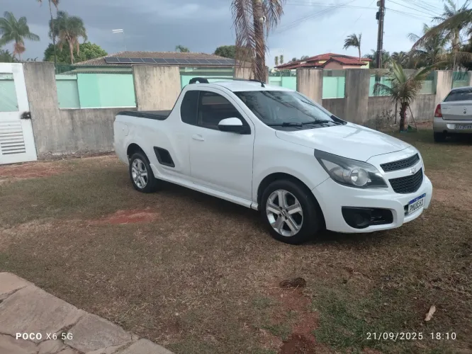 Chevrolet Montana Sport 1.4 Econoflex 8V 2P 2016