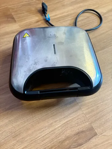 Sanduicheira Electrolux
