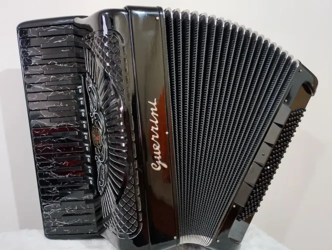 Acordeon italiano guerrini ALL black