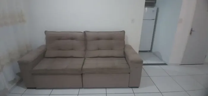 Sofá com apenas 1 ano de uso