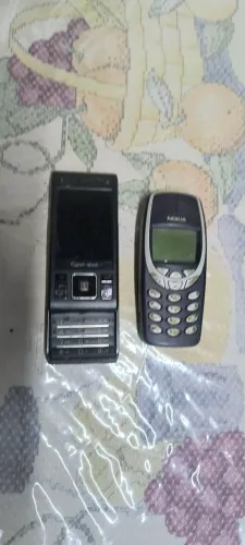Dois celular sucata coleciona sem teste