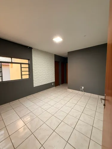 Alugo Apartamento - Mata do Jacinto