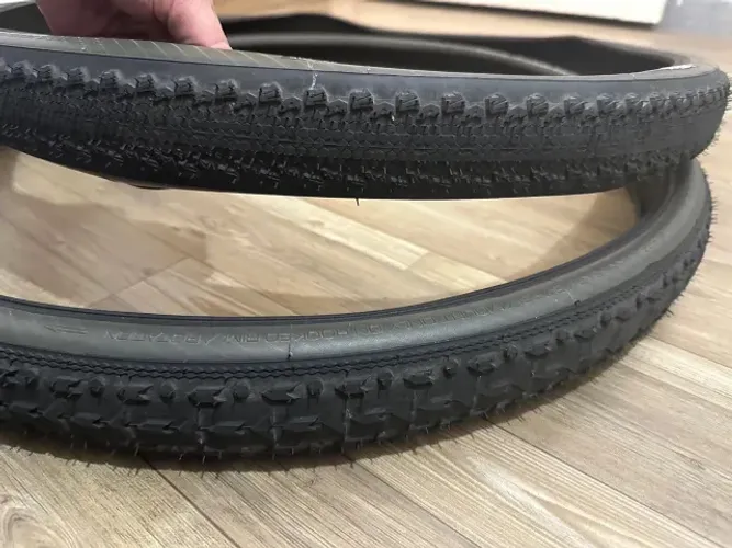 Par de Pneus Gravel Vittoria Terreno Dry/Mix 700x38 Tubeless usado