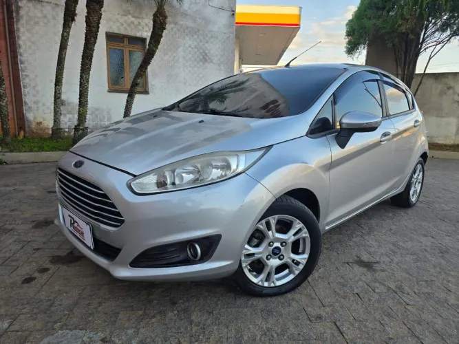 Ford Fiesta 1.5 16V Flex Mec. 5P 2014