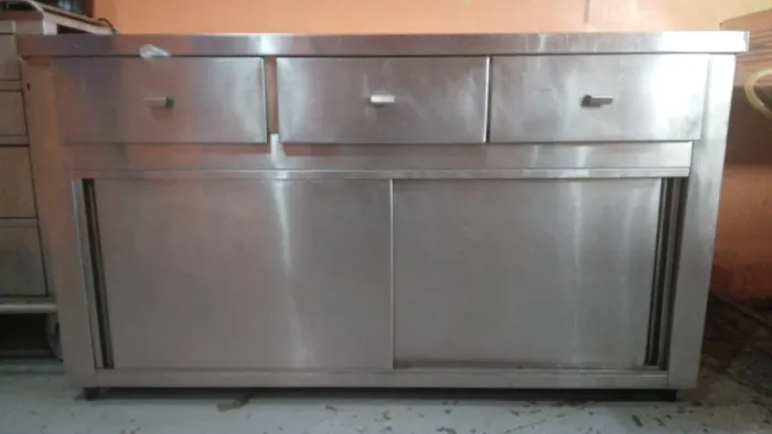 Armário e bancada de inox pra cozinha 