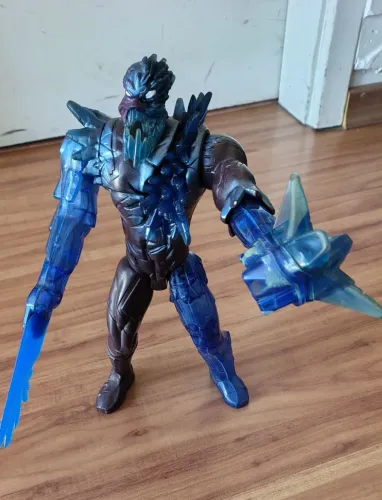 Super Extroyer de Gelo" ou "Extroyer Cristal Azul" Mattel 30 cm