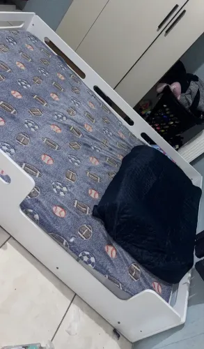 ? CAMA MONTESSORIANA INFANTIL À VENDA
