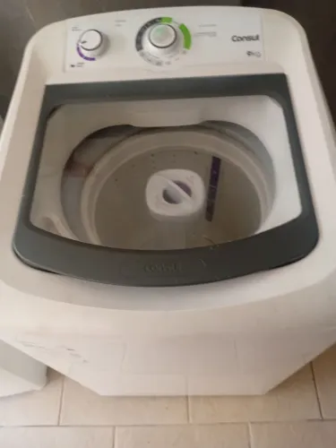 Vendo máquina de lavar cônsul 9kg com placa nova em excelente estado
