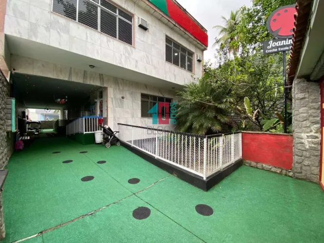 Barra da Tijuca | Casa 4 quartos, sendo 4 suites
