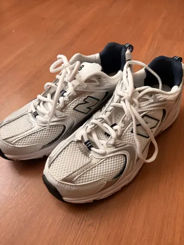 New Balance Azul e Branco Nunca Usado