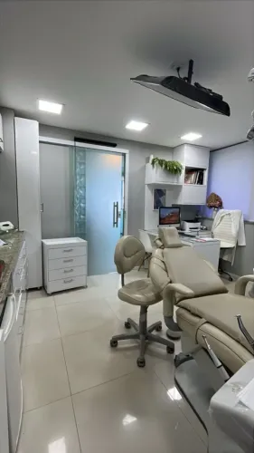 Sala Comercial à Venda 34m² De Canto Ed. Mendes Frota São Francisco São Luís/MA