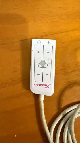 Placa de Som USB HyperX Áudio Surround 7.1 (Branca) - Oportunidade! Parcelo 12x