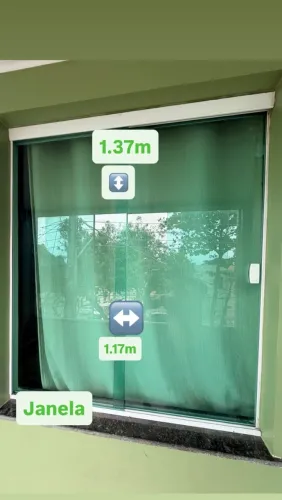Vendo porta e janela de vidro