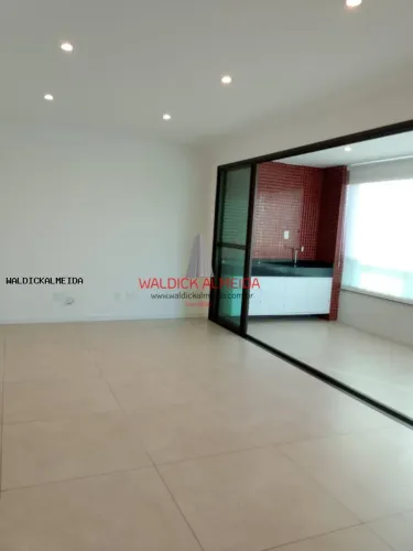 Apartamento para Locação em Feira de Santana, Santa Mônica, 3 dormitórios, 1 suíte, 4 banh