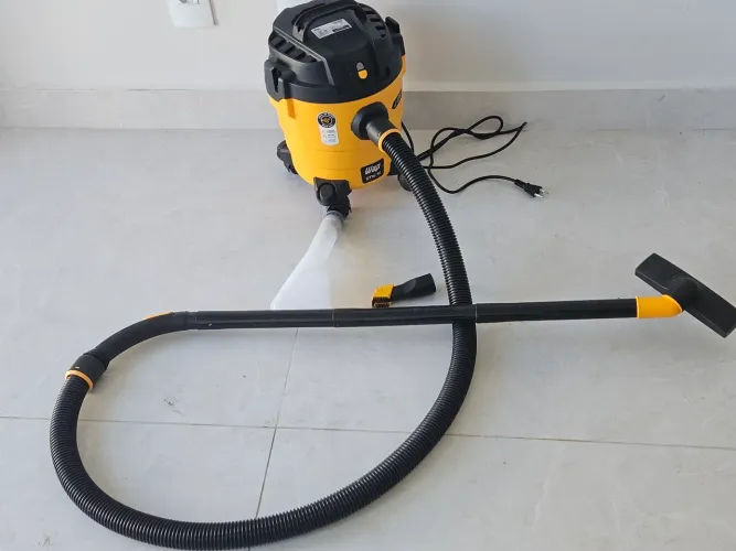 Aspirador de Pó e Água Wap