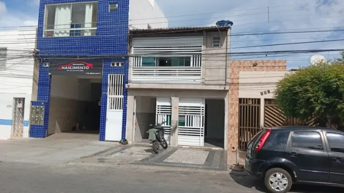 Linda casa no Santo Antonio