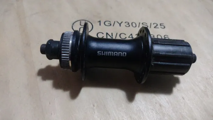 Cubo  cassete Shimano para disco Center look 32 furos 