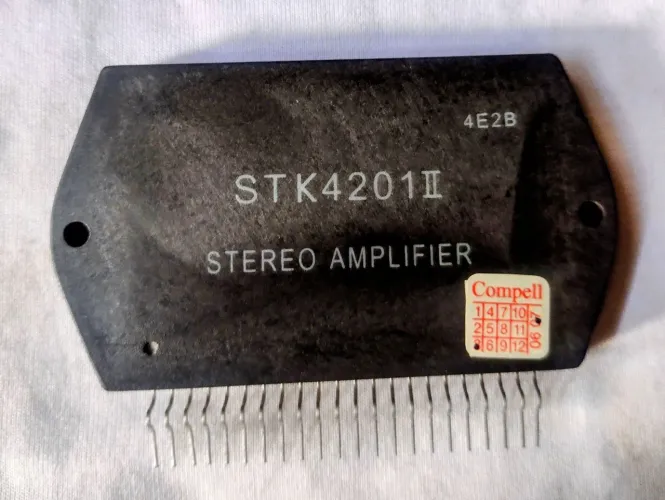 Saída de Som STK4201 II (Novo)