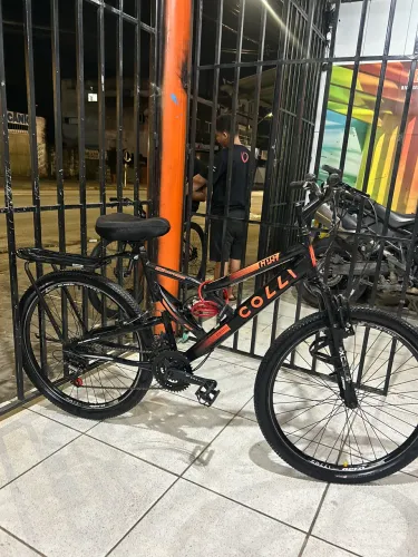 Bicicleta aro 29 colli com suspensão 