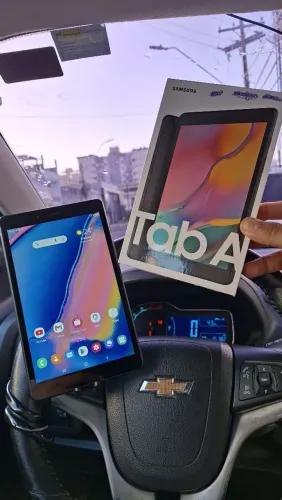 Tablet Tab A Da Samsung Pega chip faz ligacao 8 polegadas