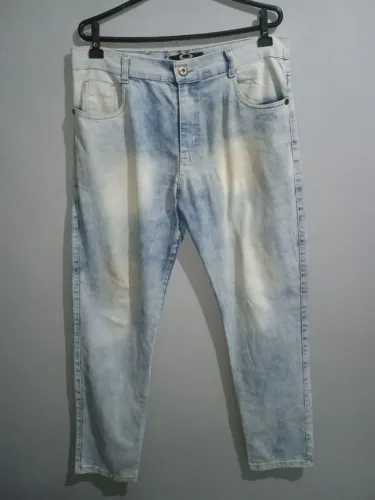 Calça jeans n°48 masculina em ótimo estado