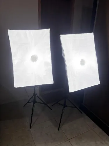 2x Softbox 70x50cm + 2x lâmpadas Led 100W