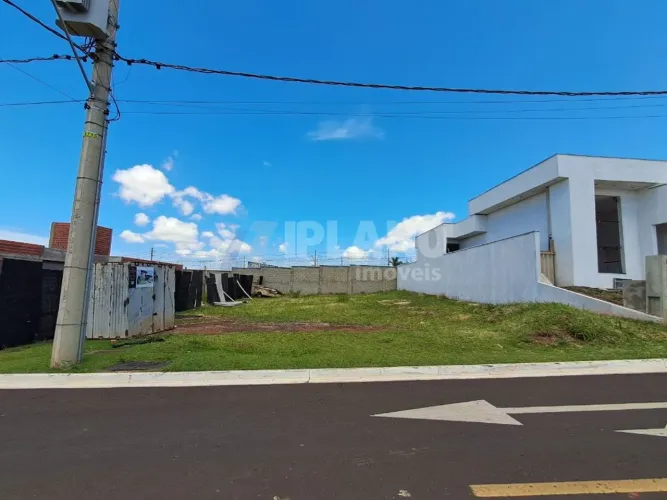 Venda de Terreno / Condomínio na cidade de São Carlos