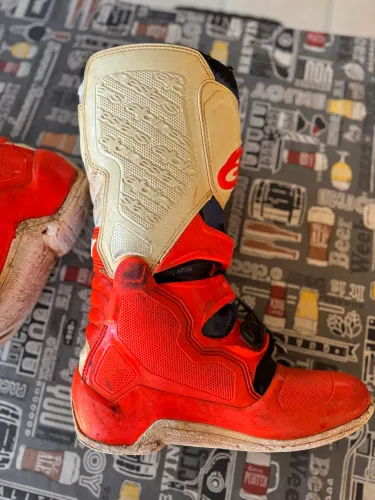 Bota tech 5 tamanho 10