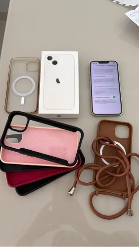 Vendo IPhone 13 Branco impecável 