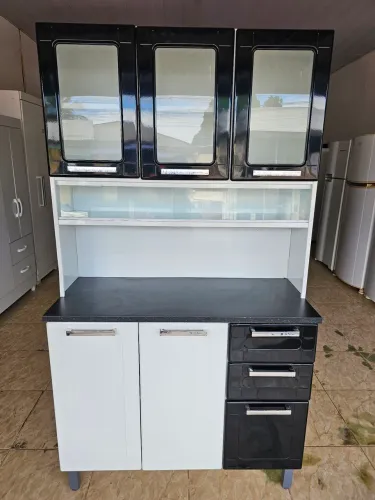 Armário de cozinha usado