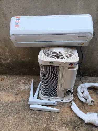 Ar condicionado 9000 gree já instalado